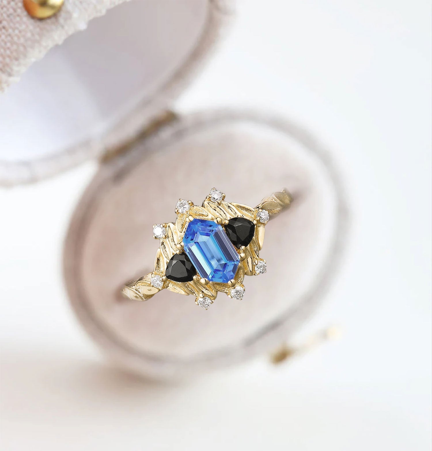Unique Long Hexagon Lab Sapphire and Black Onyx Leaf 18K Yellow Gold Engagement Ring Wedding Ring for Women