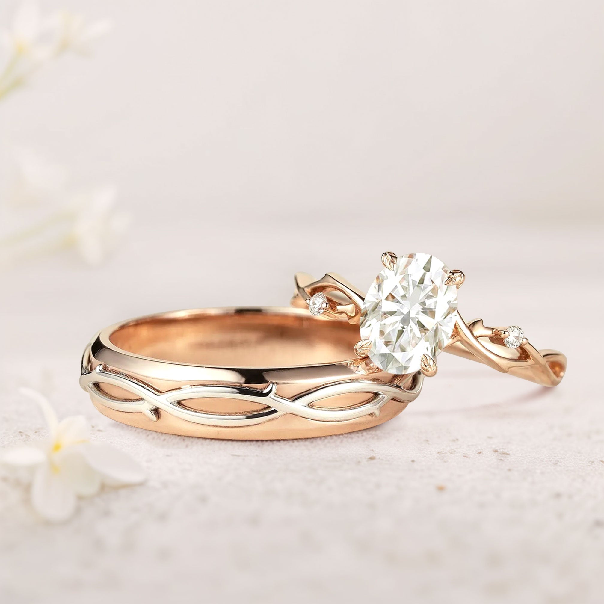 Unique Leaf Design Vine Oval Moissanite 18K Yellow Gold Couple's Ring Set