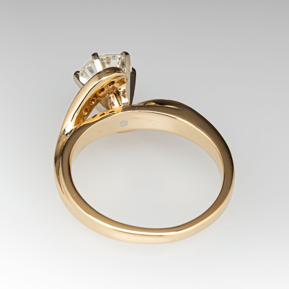 Soft Crest Promise Ring