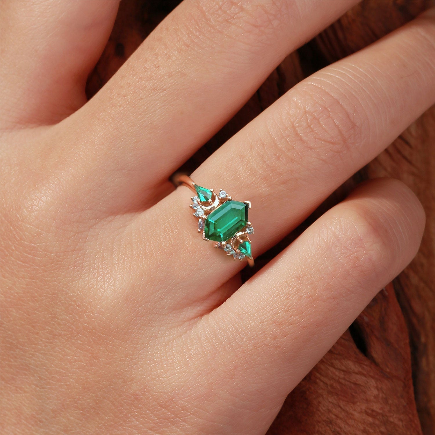 Vintage Hexagon Cut Lab Emerald Engagement Ring Unique Kite Cut Moon Design 18K Yellow Gold Promise Ring Gift for Women
