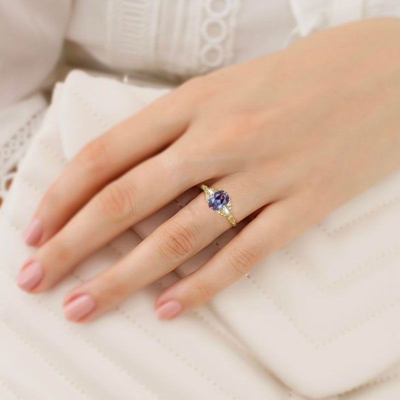 Unique Oval Lab Alexandrite and Moissanite 18K Yellow Gold Wedding Ring