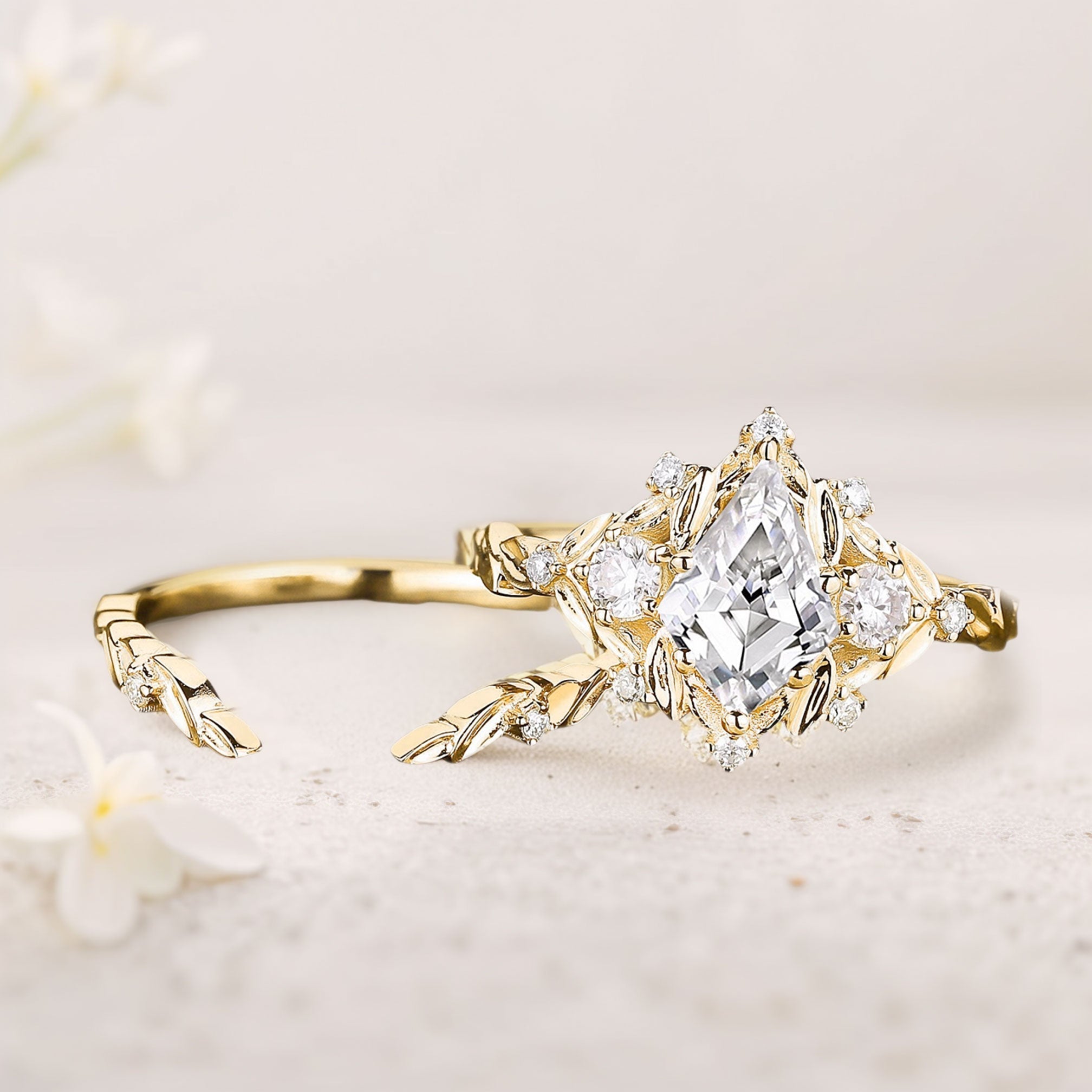 Unique floral engagement rings Kite Moissanite Engagement Ring Set Flower Bridal Set Leaf 18K Yellow Gold Wedding Ring