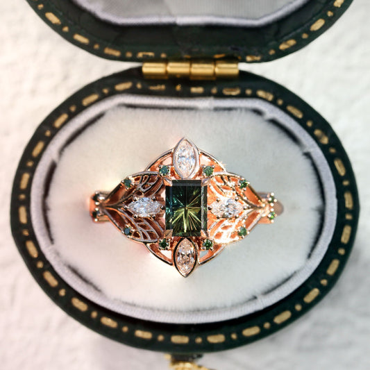 Unique Enchanted Elvindell Starbrite Cut Emerald Green Lab Sapphire Ring