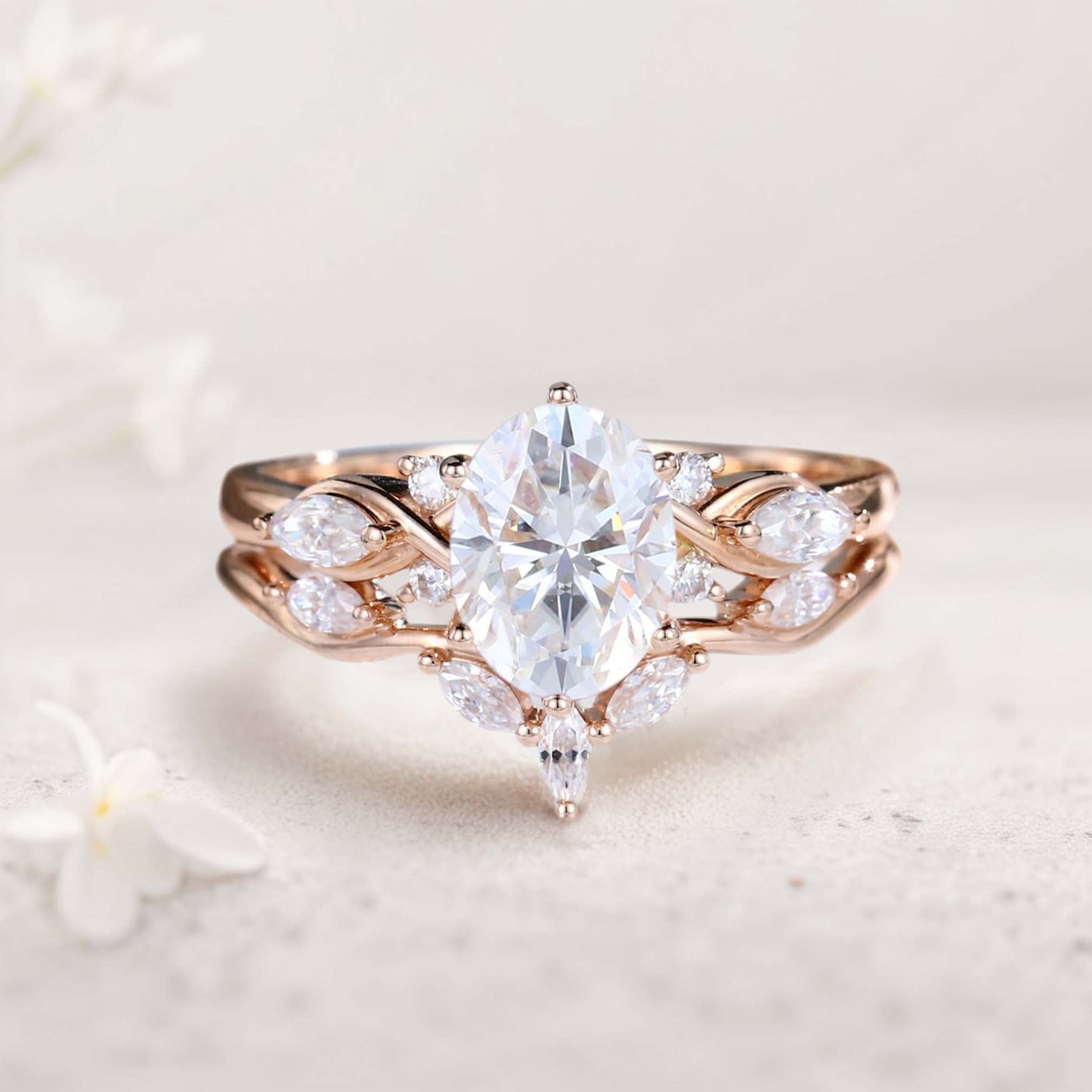 Vintage Oval Moissanite Curved Wedding Ring Set Bridal Ring Set