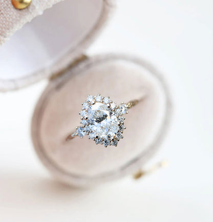 Unique Ash Oval Halo Moissanite Ring