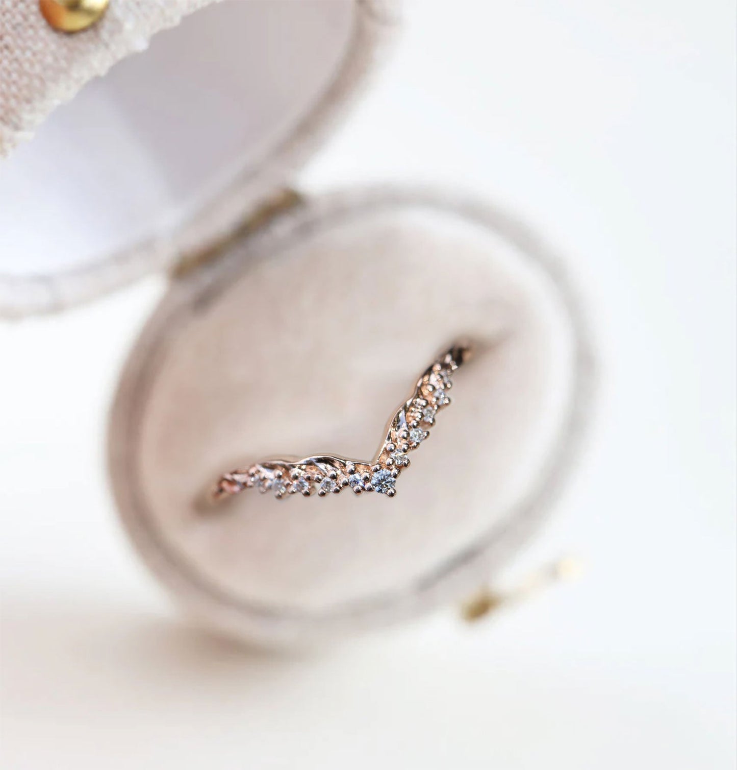 Unique floral engagement rings Round Moissanite Wedding Band  Engagement Ring