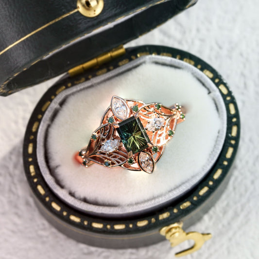 Unique Enchanted Elvindell Starbrite Cut Emerald Green Lab Sapphire Ring