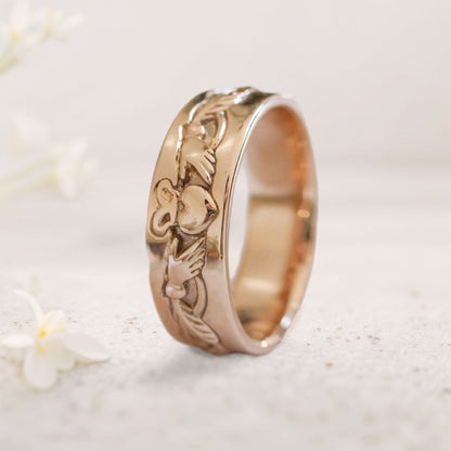 Unique floral engagement rings Gold Claddagh Wedding Band For Men