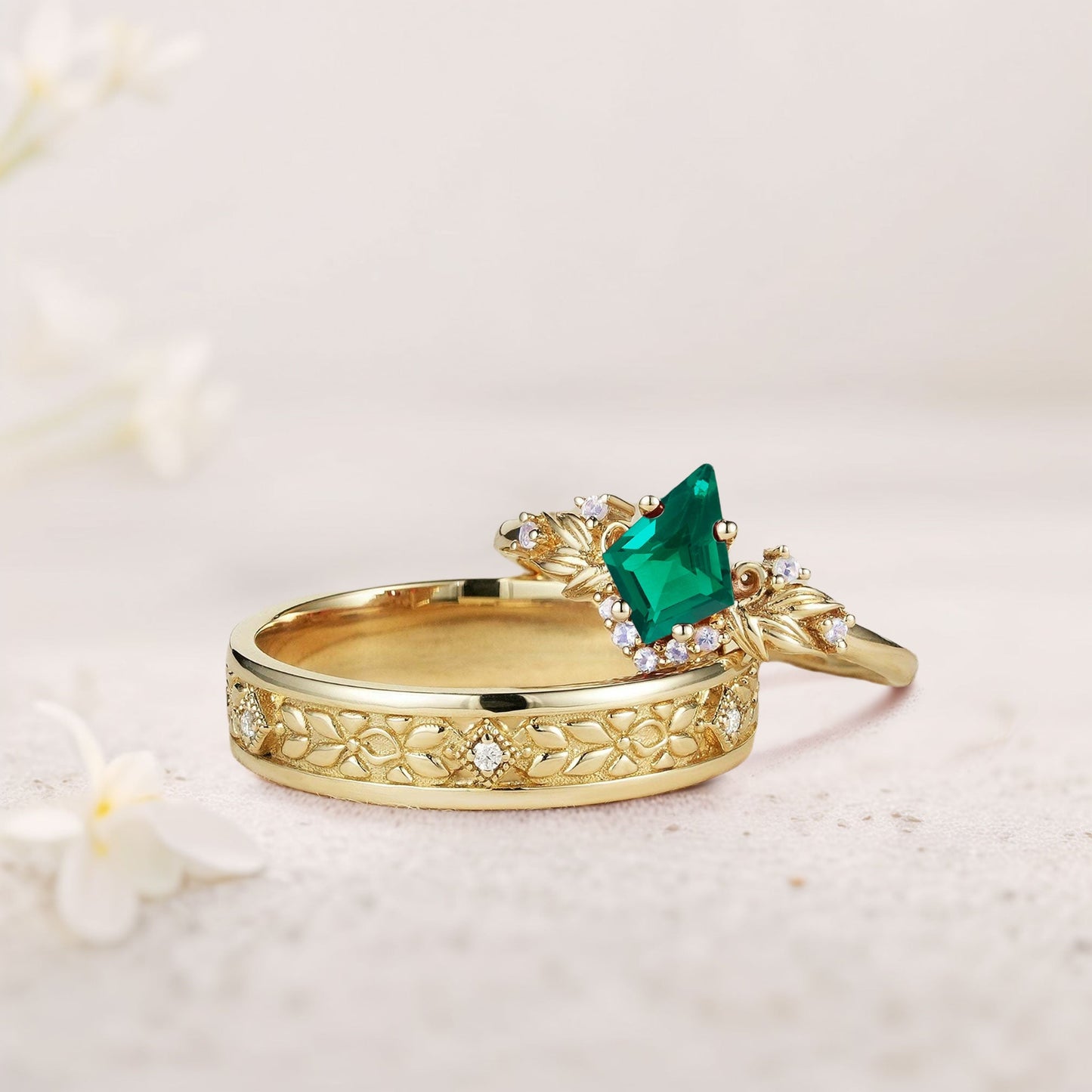 Vintage Kite Lab Emerald Promise Ring Engagement Ring Set for Couples