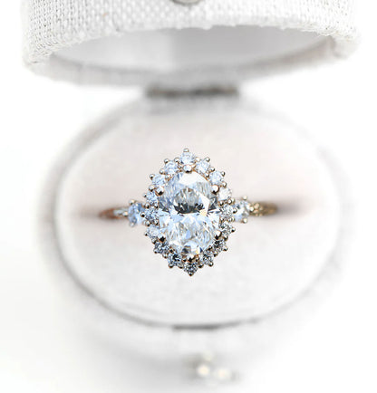 Unique Ash Oval Halo Moissanite Ring