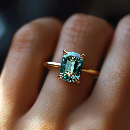 Glint Frost Engagement Ring