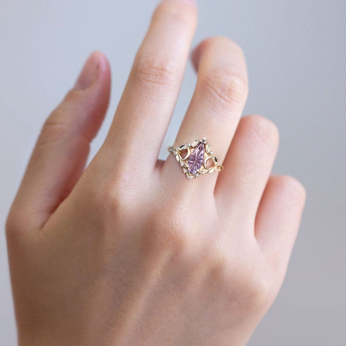 Unique Briar moon Starbrite Cut Pear Purple Lab Sapphire Ring