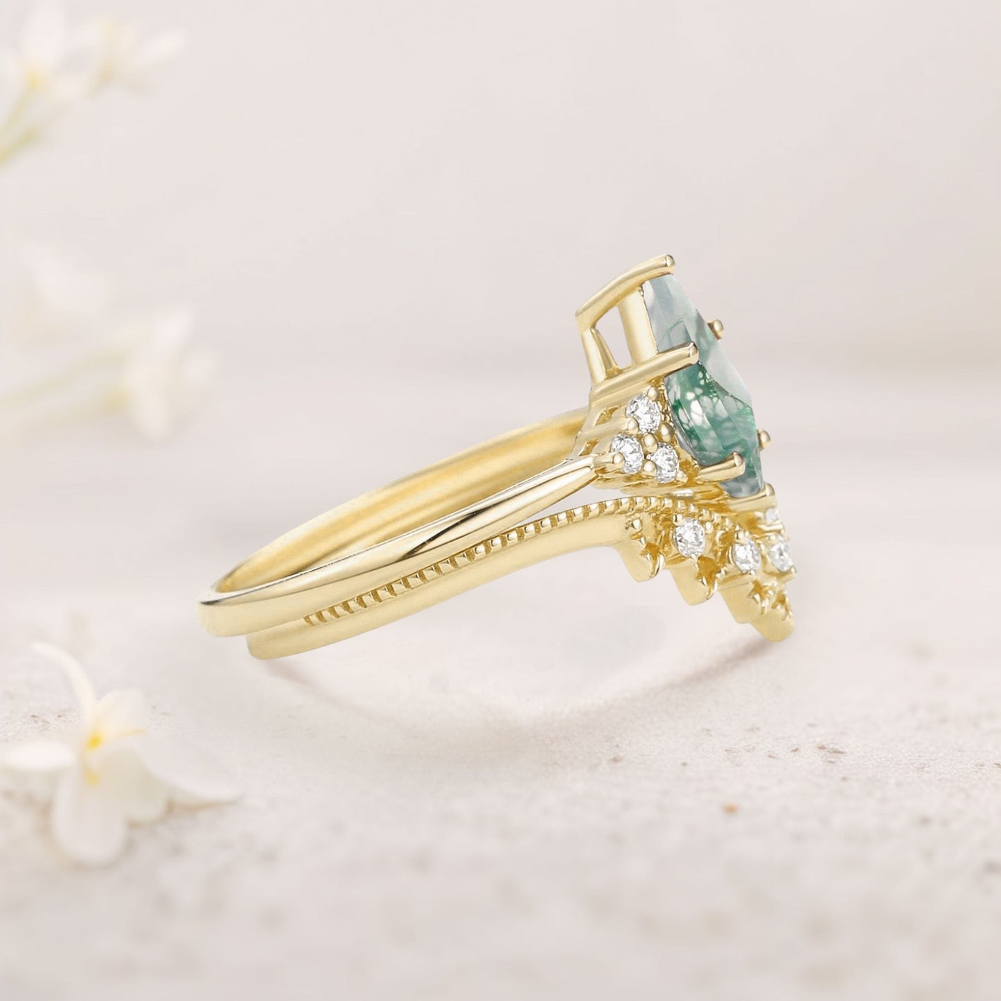 Vintage Floral Signature Kite Moss Agate Engagement Ring Set