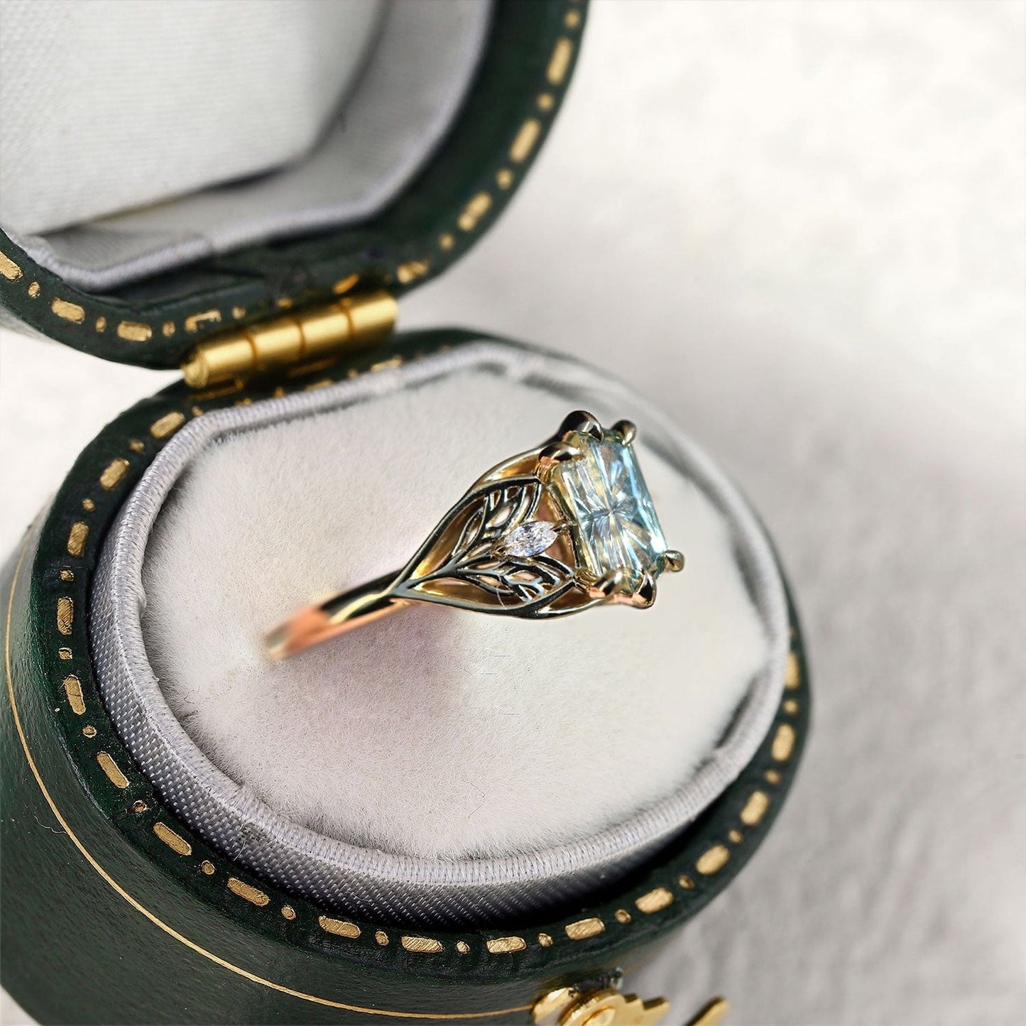 Unique Elvindell Three Stone Hexagon Starbrite Lab sapphire Ring