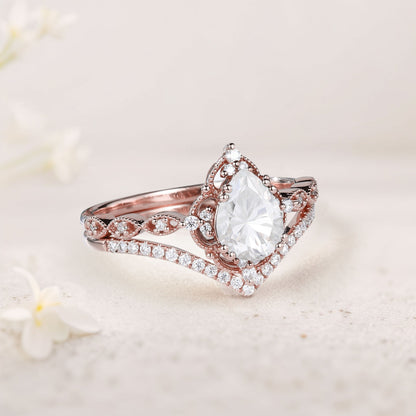 Vintage Pear Forever One Moissanite Engagement Ring Bridal Ring Set