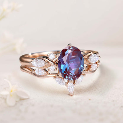 Vintage Oval Lab Alexandrite and Moissanite Curved Wedding Ring Set Bridal Ring Set