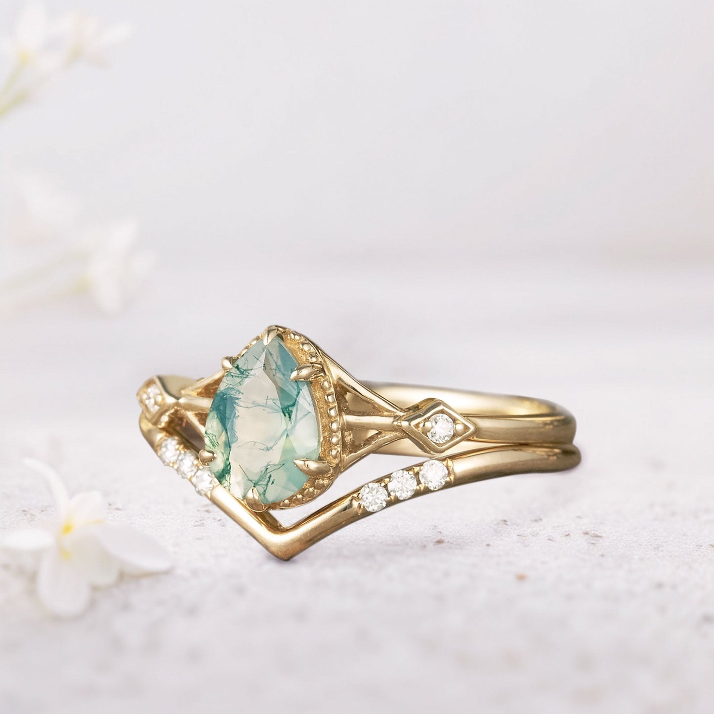 Unique Pear Moss Agate Bridal Ring Set