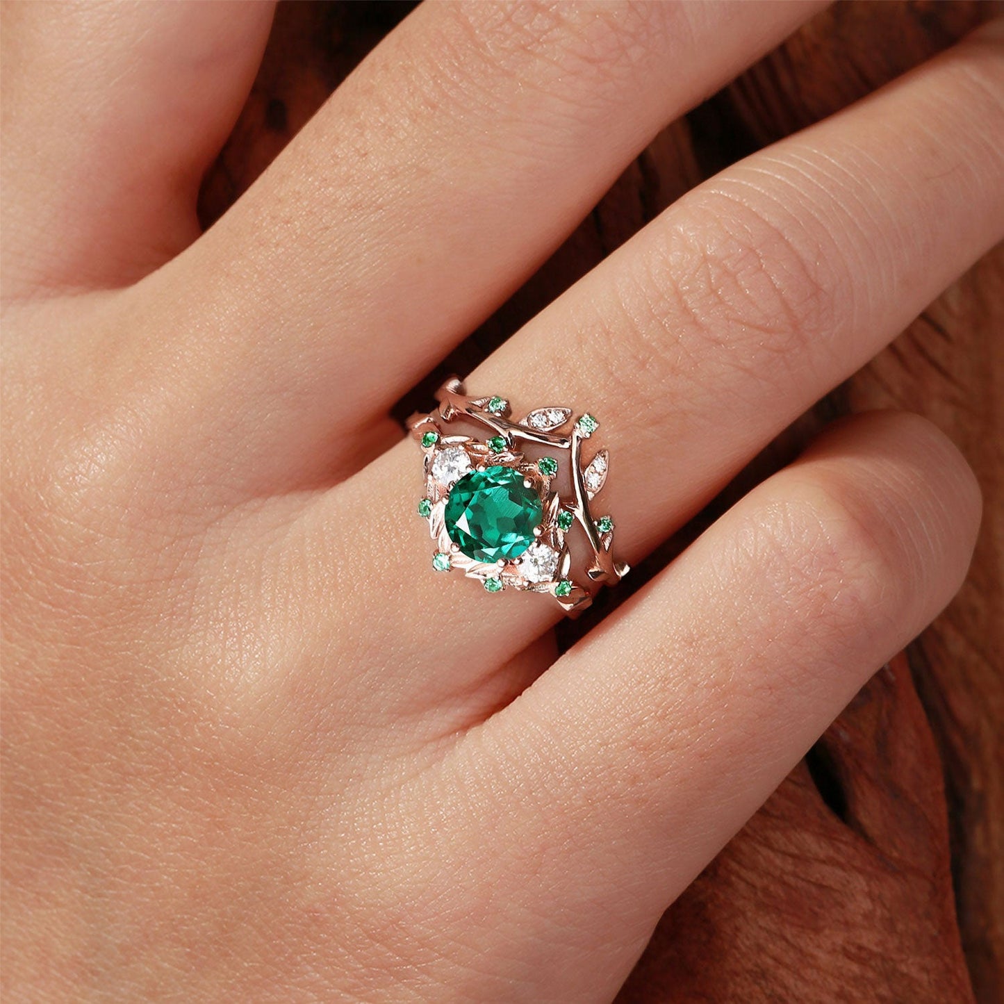 Vintage Round Lab Emerald Engagement Ring Set for women Leaf Wedding Ring Set