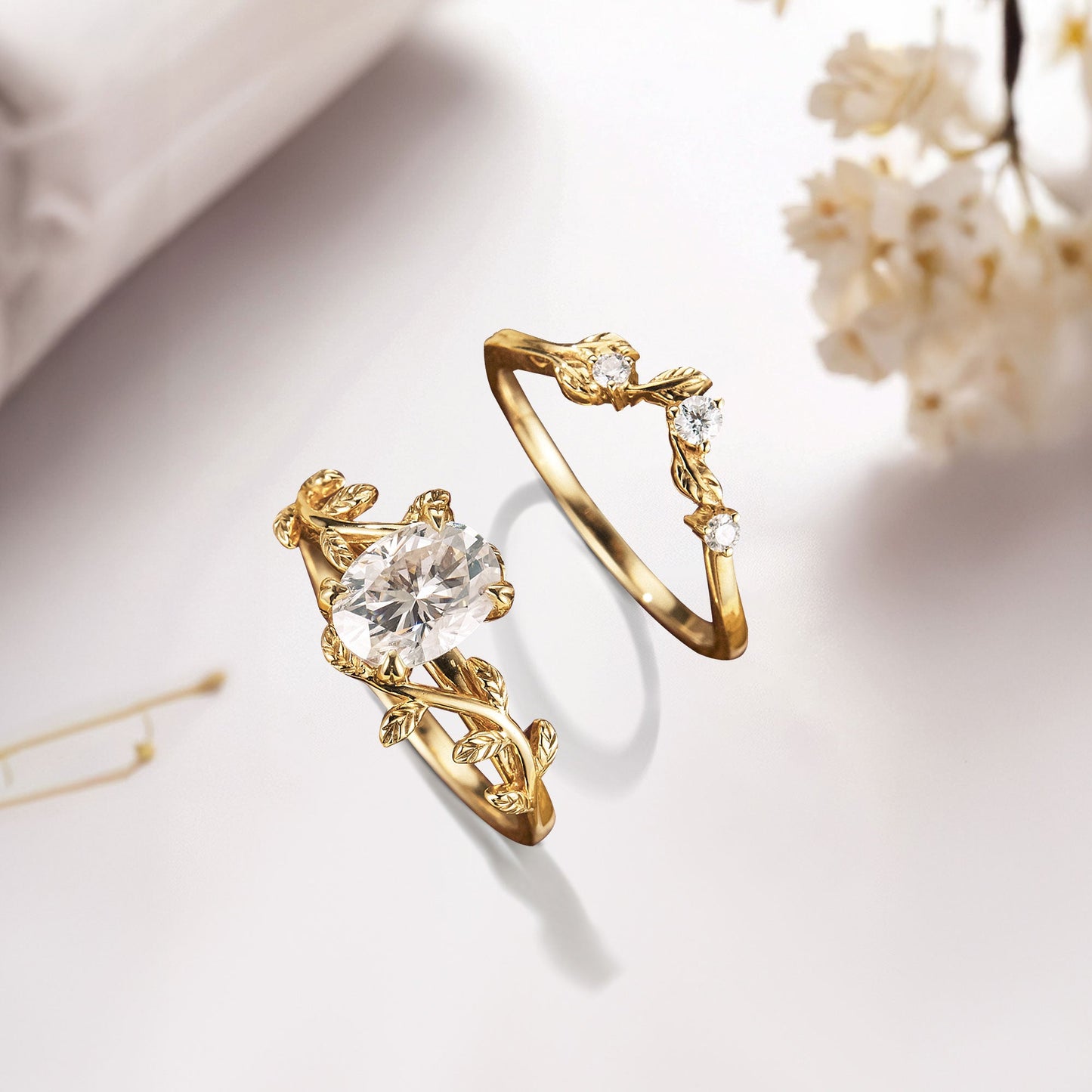 Unique Oval Moissanite Wedding Ring Set With Leaf Band