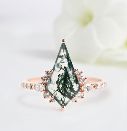 Unique Kite Moss Agate Engagement Ring Set