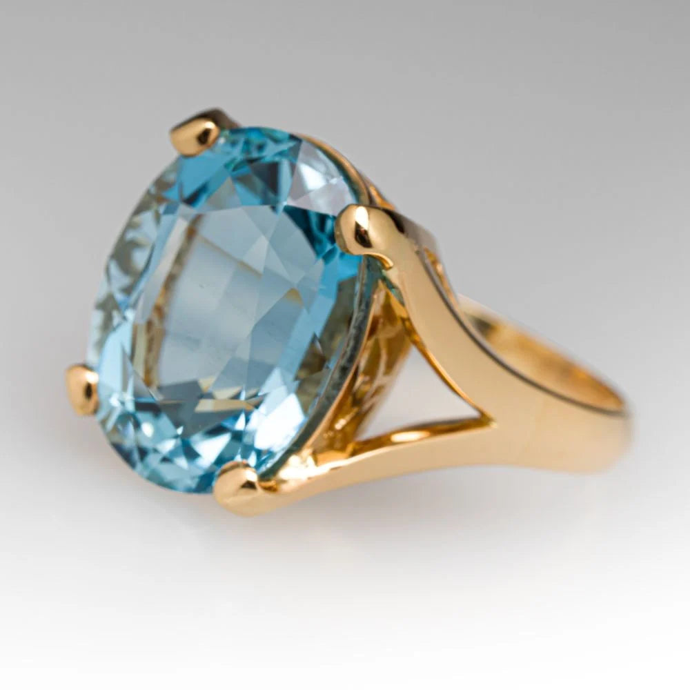 Silent Curve Promise Ring