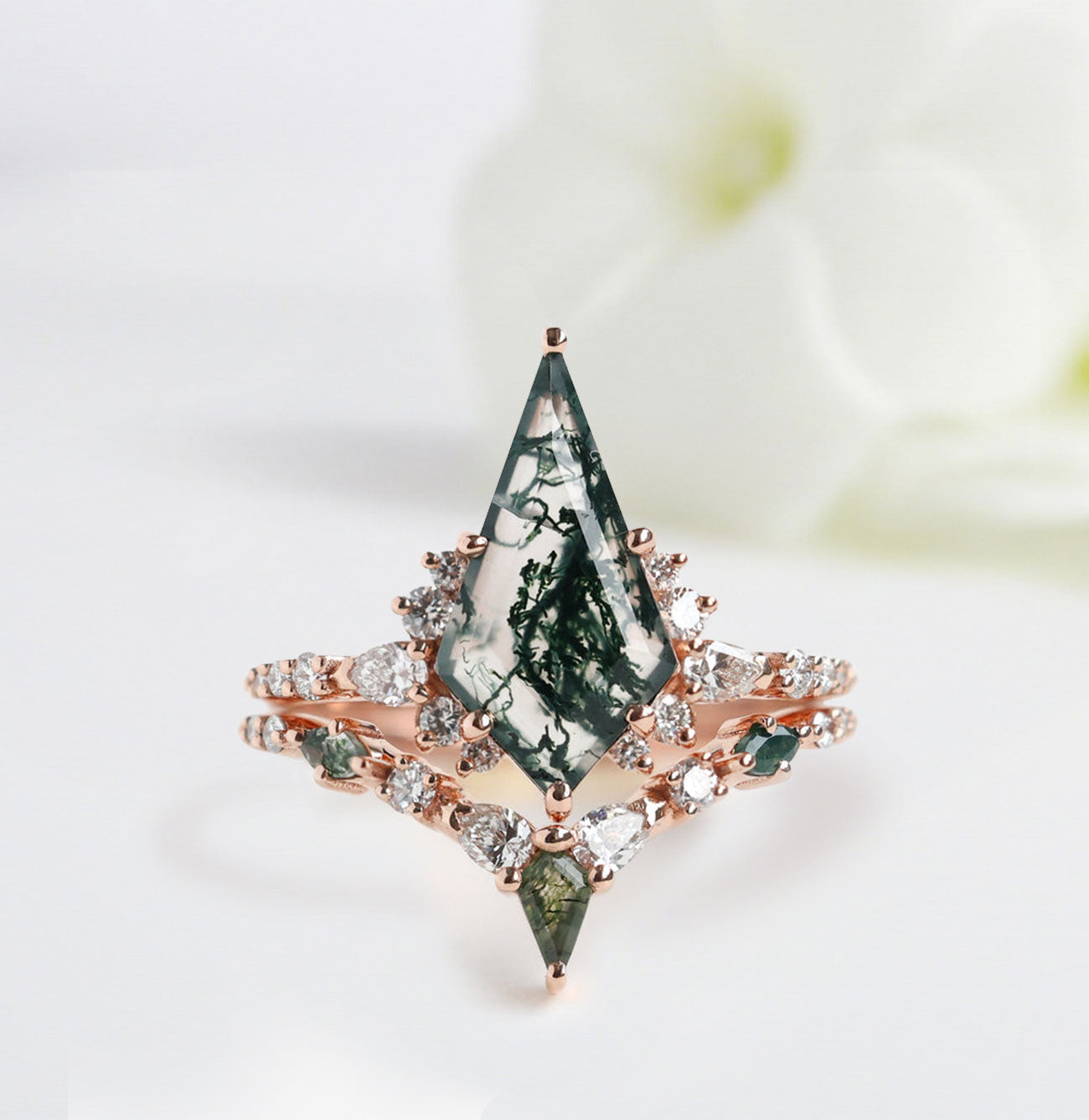 Unique Kite Moss Agate Engagement Ring Set
