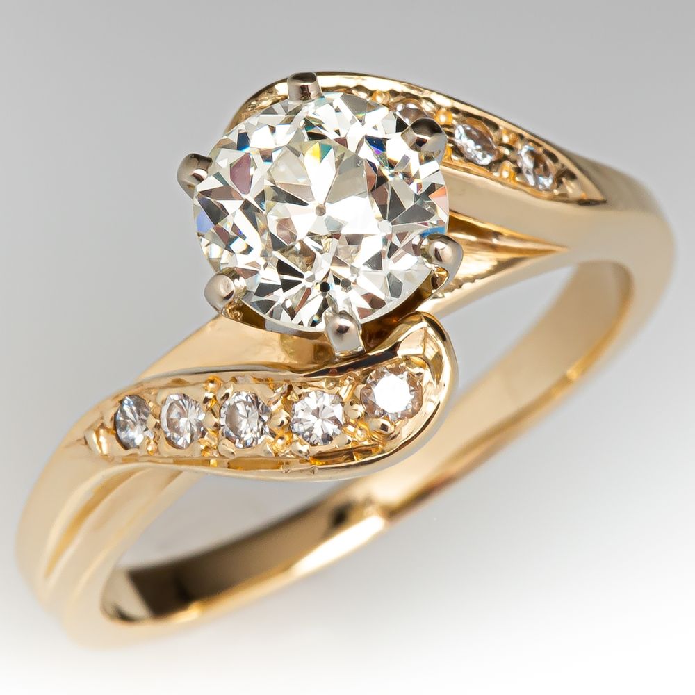 Soft Crest Promise Ring