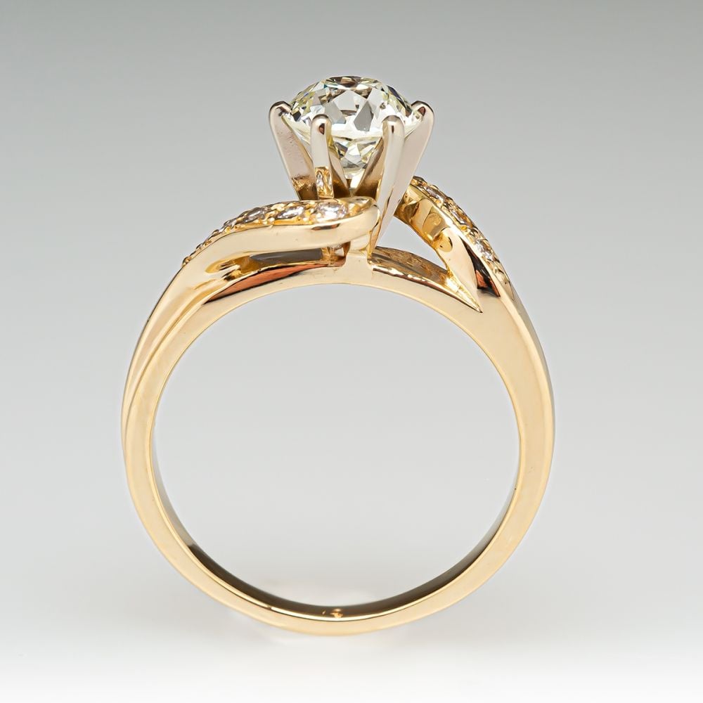 Soft Crest Promise Ring