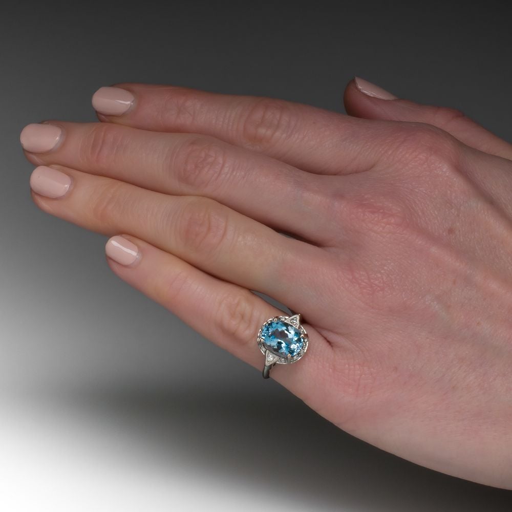 Serene Flow Promise Ring