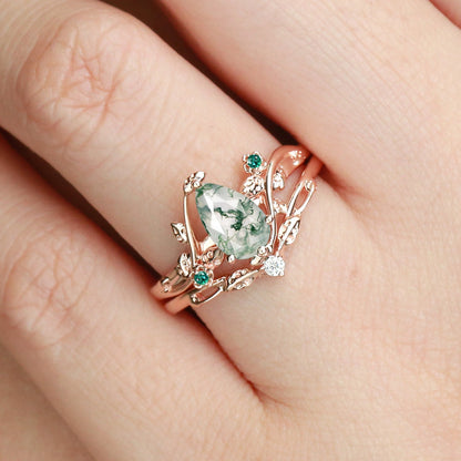 Unique Leafy & Floral Pear Shaped Moss Agate Engagement Ring Set
