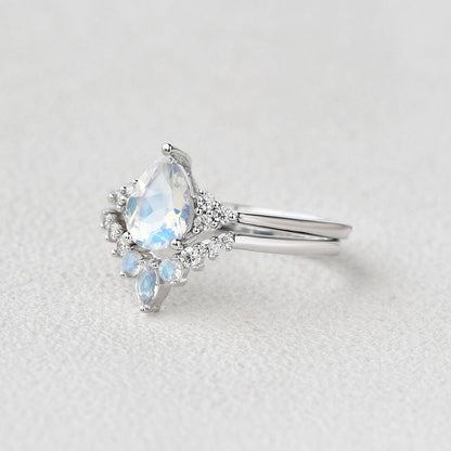 Vintage Pear  Ring Set