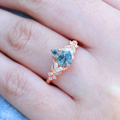 Unique Kite Cut Vine Leafy Gold Engagement Ring