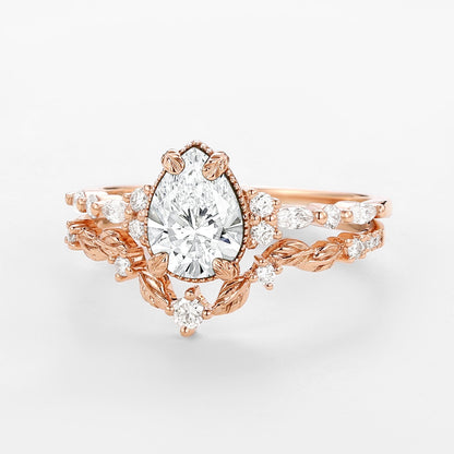 Vintage Pear Cut Moissanite Leafy Ring Set