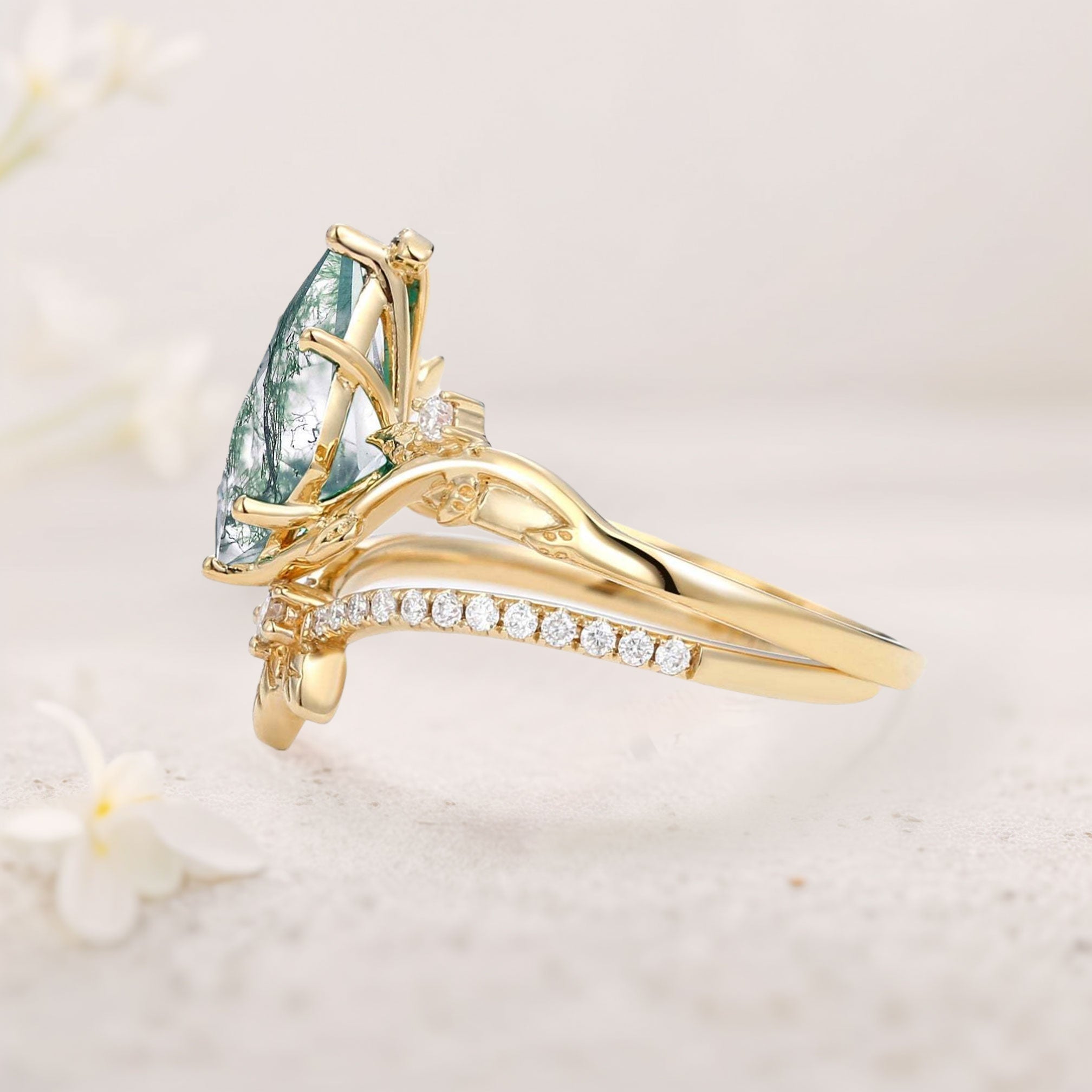 Unique floral engagement rings Kite Moss Agate Leafy 18K Yellow Gold Engagement Ring Set Bridal Set